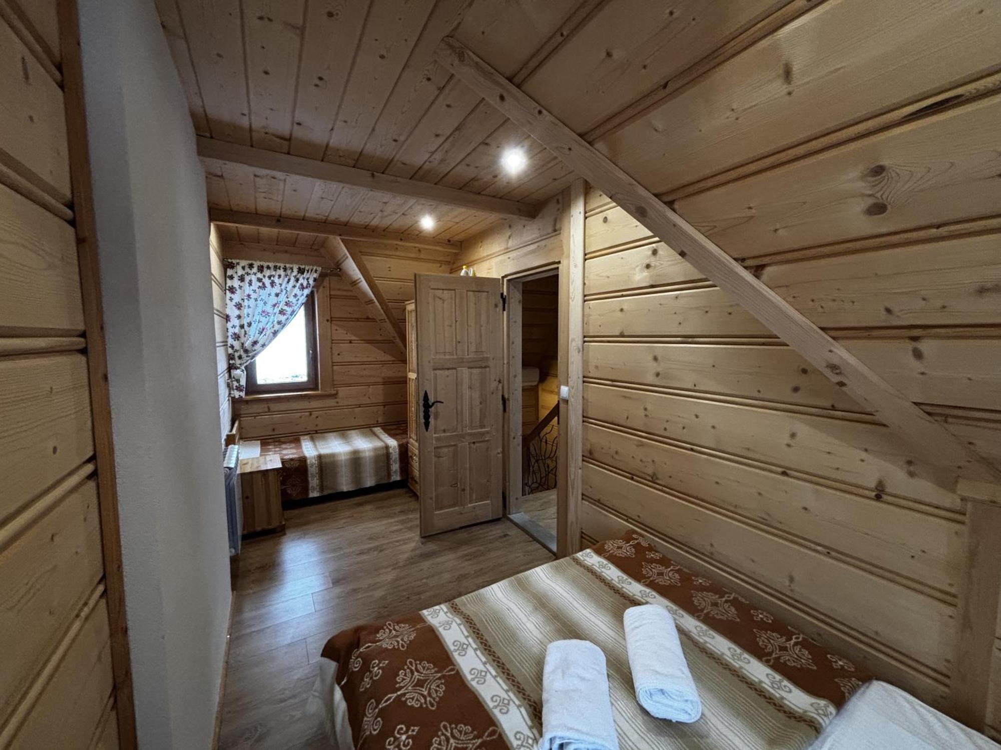 Witowianskie Domki Z Kominkiem, Jacuzzi I Sauna Dzianisz ภายนอก รูปภาพ